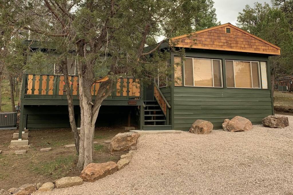 Villa Twin Pines Casita - Big Yard, View, Porch, Hot Tub, & Charm Ruidoso Exterior foto